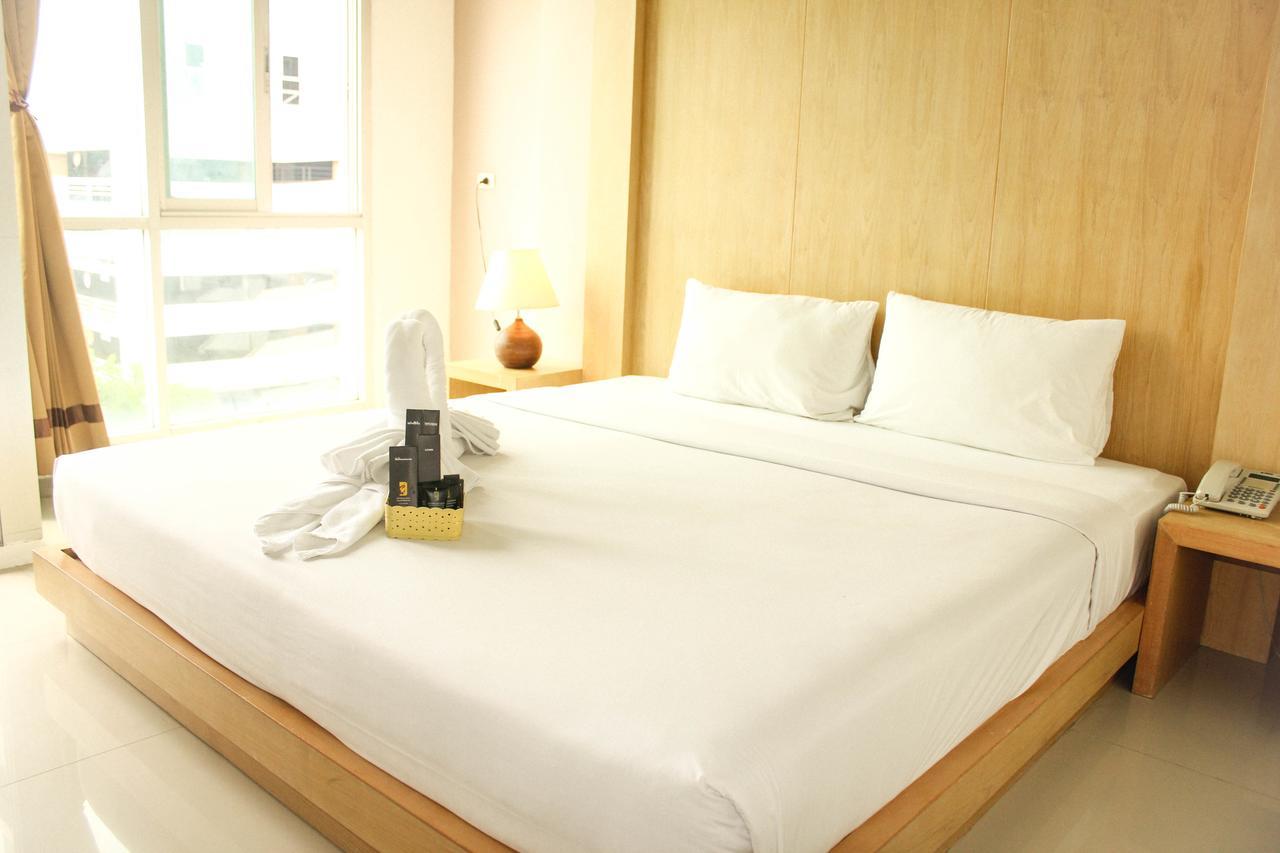 Bansabai Sabaidee Service Apartment Bangkok Eksteriør bilde